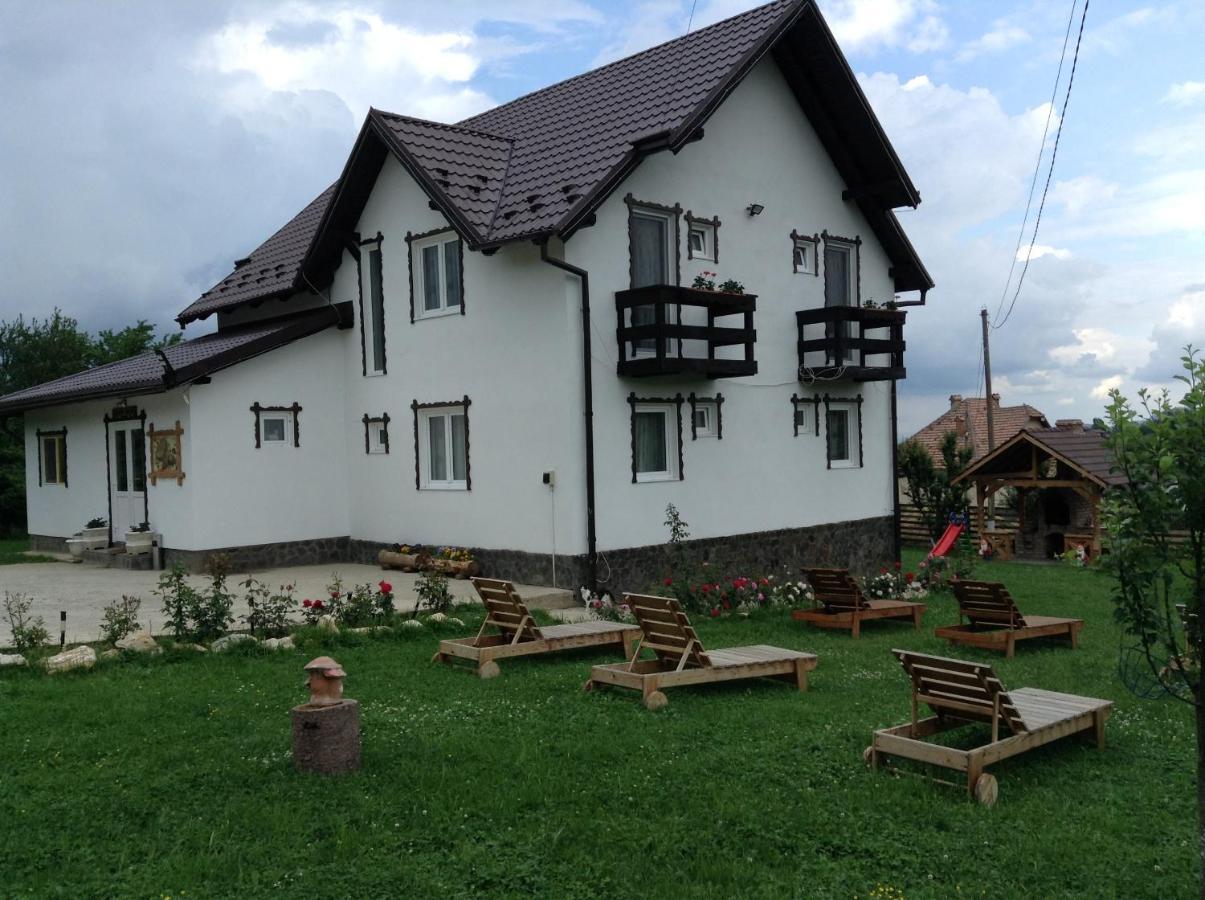 Elder Villa 브란 외부 사진